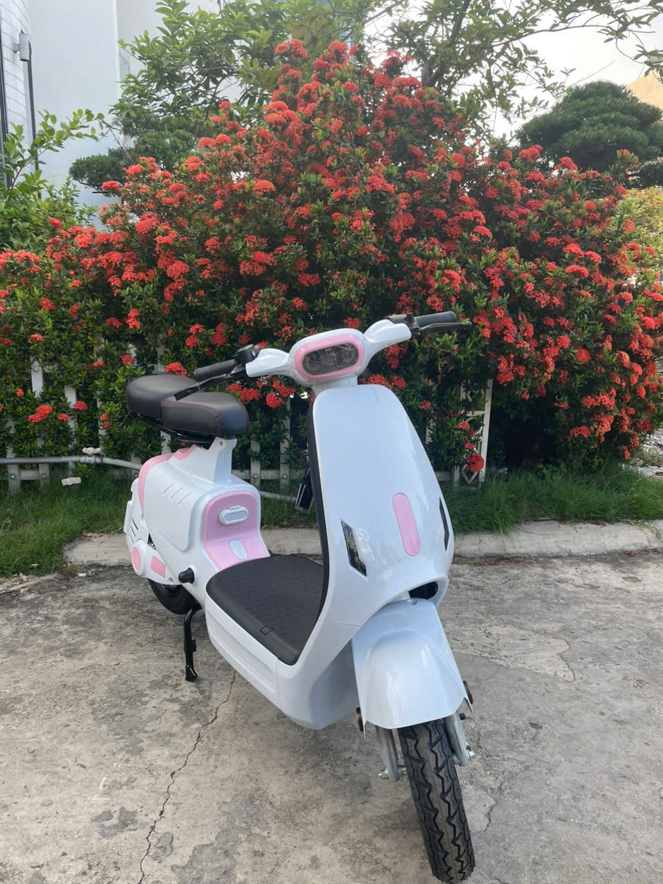 Ảnh Xe điện VC plus có bàn đạp